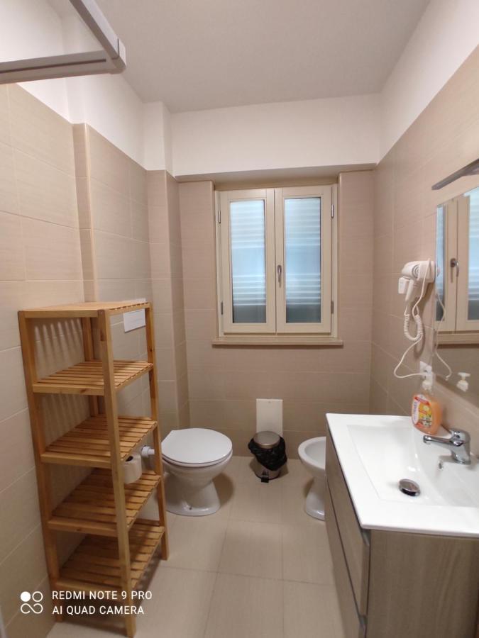 Bbnapl'Est Hotel Наполи Екстериор снимка