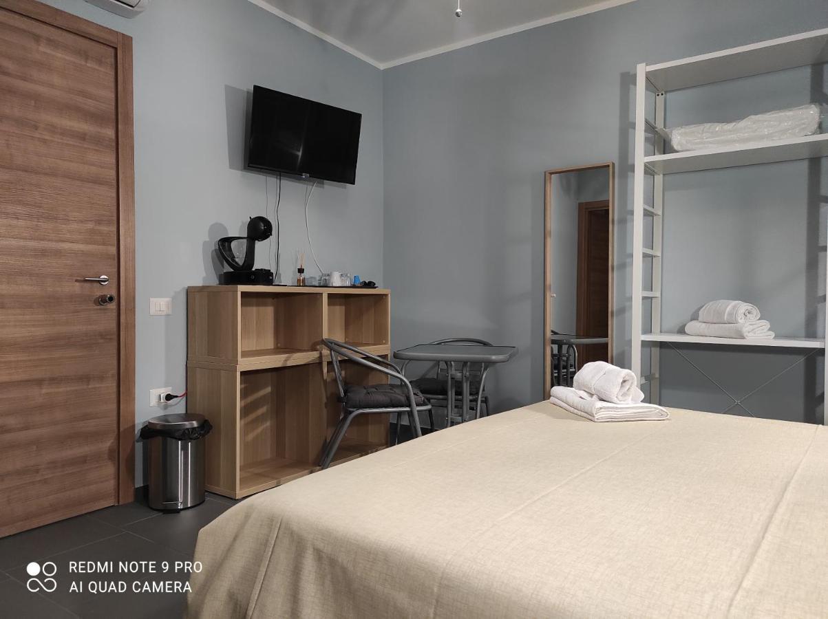 Bbnapl'Est Hotel Наполи Екстериор снимка